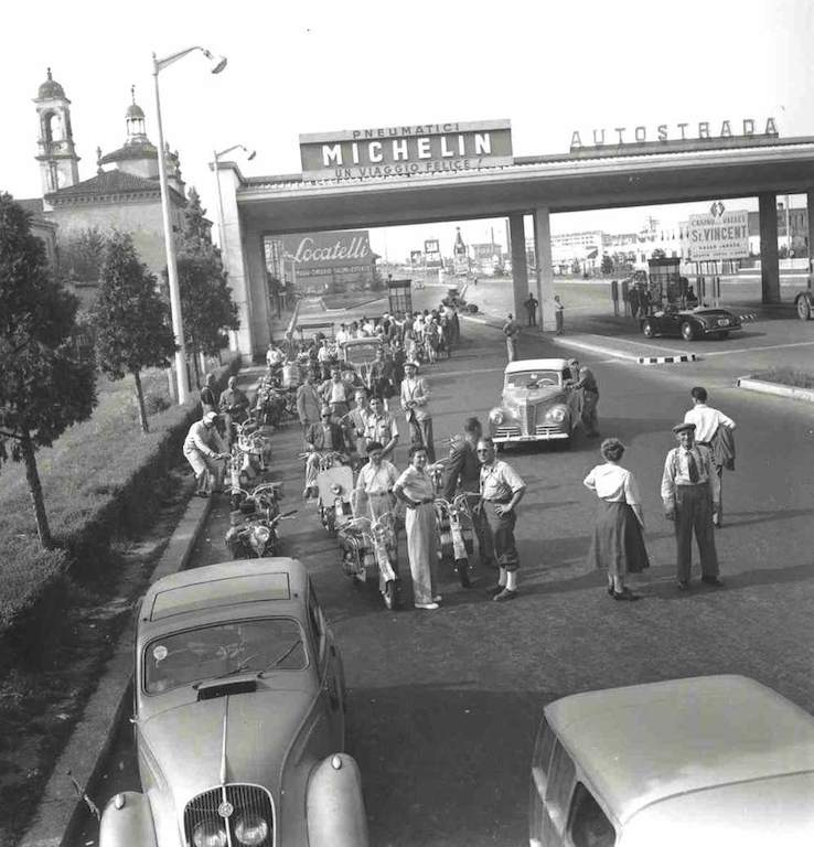 1949 First Swiss Lambretta rally in Milan