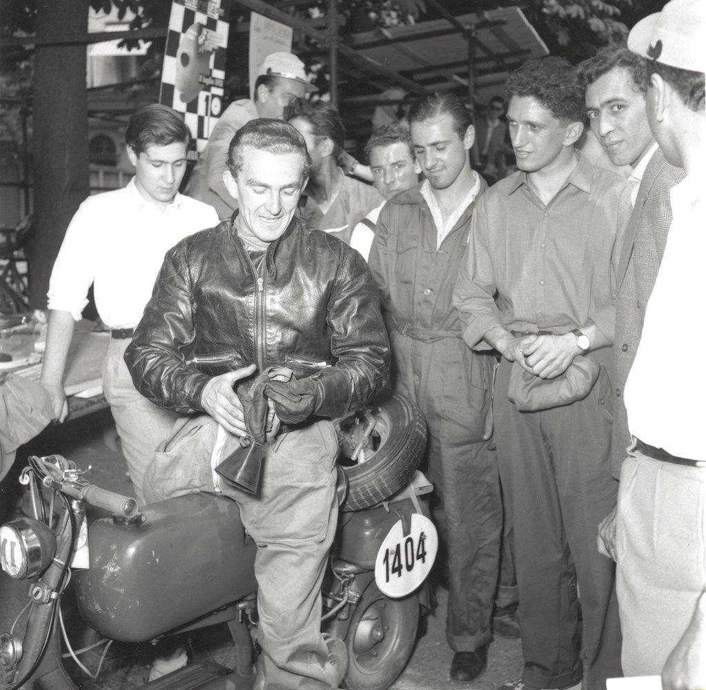 1951 Presentation of the Lambretta 125C