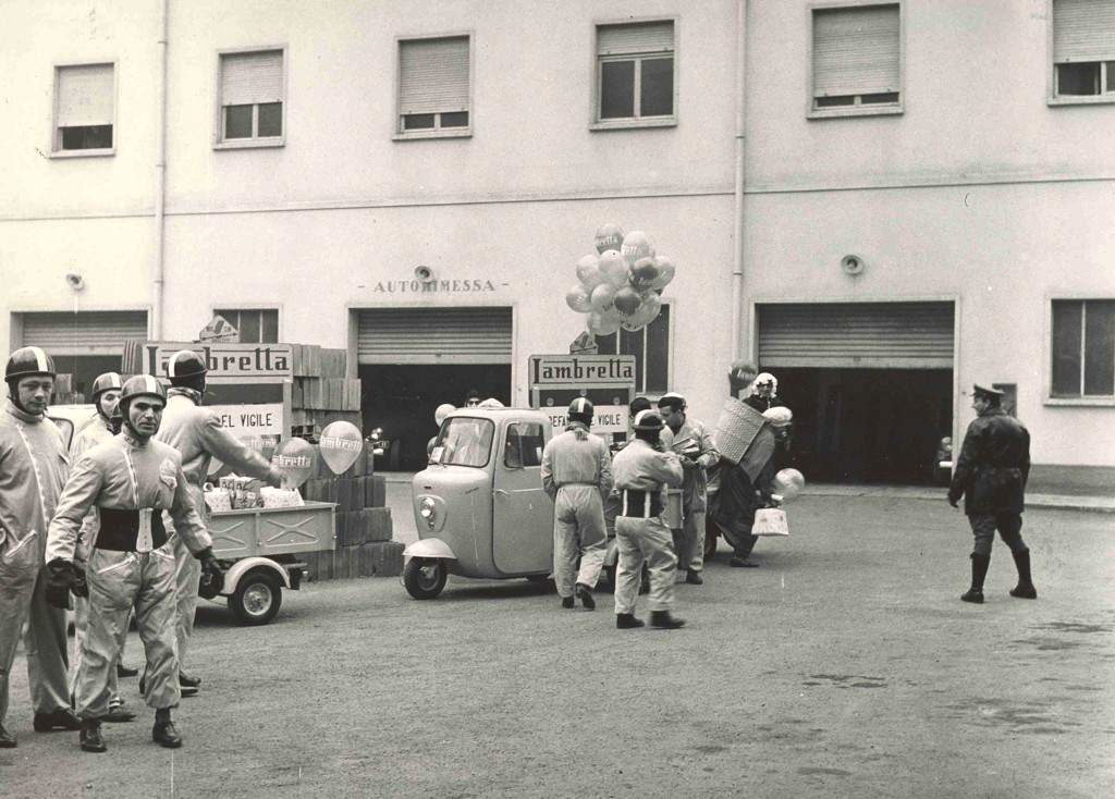 1958 Epiphany day (the three kings) in Milan with Lambretta car