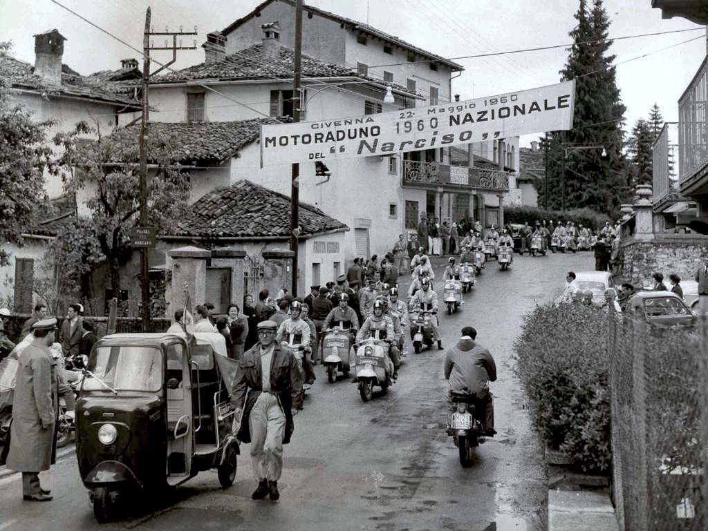 1960 National Narcissus Lambretta motoclub meeting in Lombardy